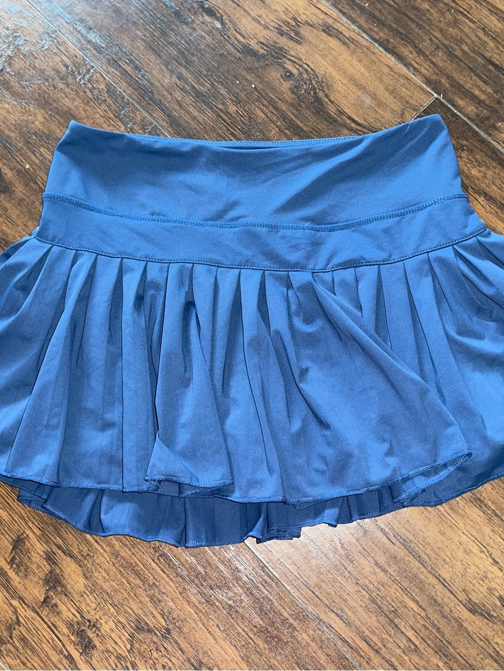 Blue Pleated Women’s Skirt -gold hinge